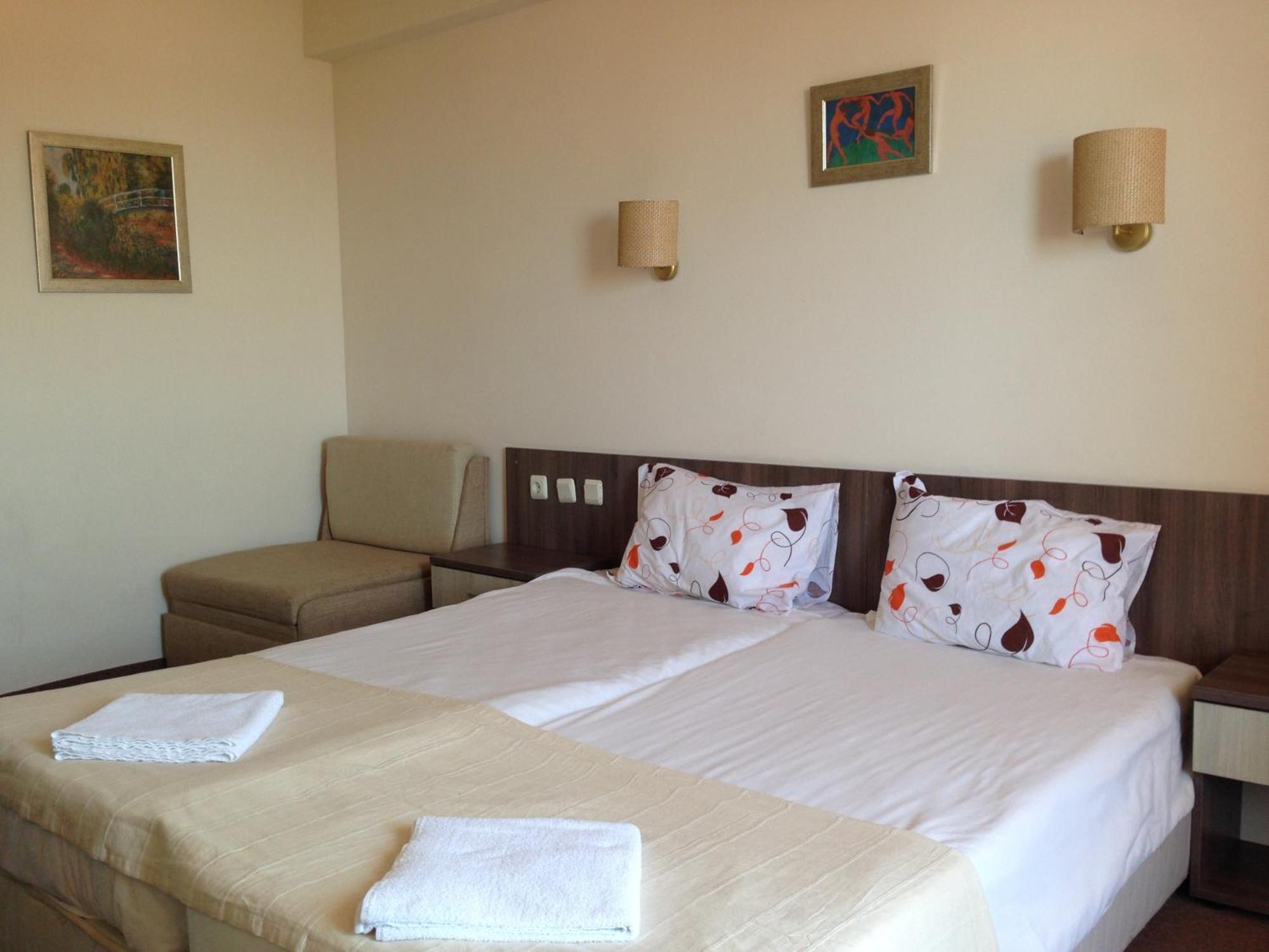 Hotel Laguna Lozenets Rum bild